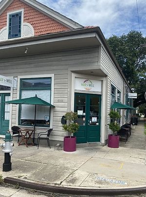 Max Well exterior at Max Well in New Orleans