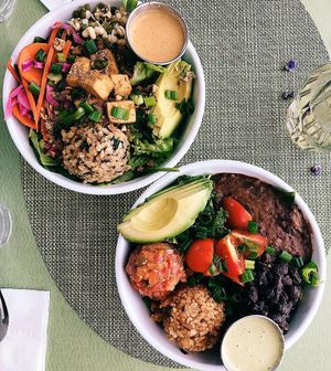 Banh mi bowl and la bonita bowl at Max Well in New Orleans