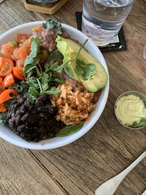 La Bonita Bowl at Max Well in New Orleans