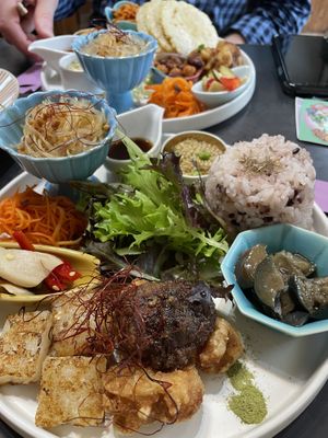 Oriental lunch set  at Onwa in Nara