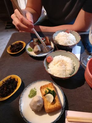 Tofu, rice, seaweed an potato :) at Onwa in Nara
