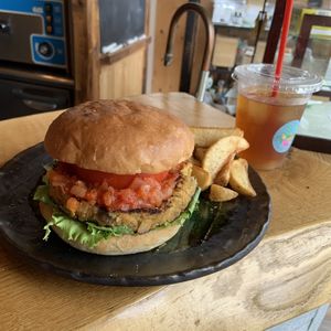 Vegan Classic Burger
King Size Organic Tomato Source
 at Onwa in Nara