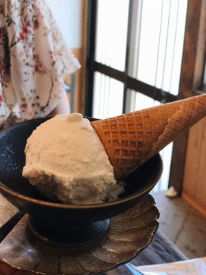 icecream at Onwa in Nara