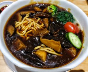 Black fungus mushroom noodles at Dessert Library in Johor Bahru