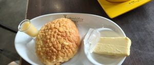 Polo bun at Dessert Library in Johor Bahru