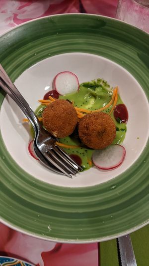 Arancine (sarebbero 3) at Sesamo Nero in Pescara