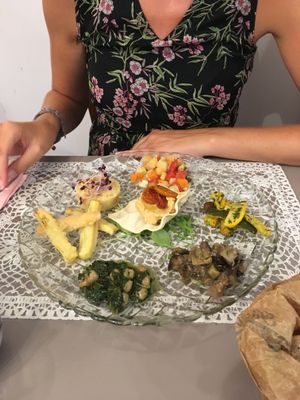 Antipasti platter at Sesamo Nero in Pescara