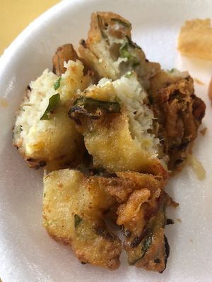 Vegetable fritter   at Yuan Yuan 圓緣素食 - Chinatown in Central Singapore