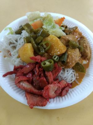 Breakfast at Yuan Yuan 圓緣素食 - Chinatown in Central Singapore