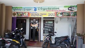 F-1 at Bumiku Veggie in 