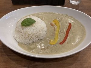 Vegan green curry  at Where is a Dog in Tokyo