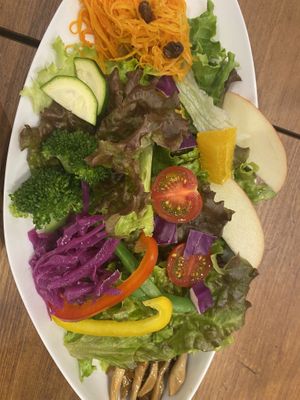 Salad  at Where is a Dog in Tokyo