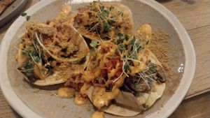 Portobello taquitos at Sapiens in Santiago