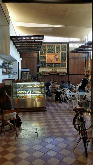 great ambience at Sapiens in Santiago