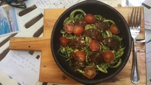 Spaguetti di zucchini at Sapiens in Santiago