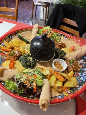 Vegane-Probier-Platte  at Africana in Schaffhausen