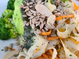 Avocado and magic sauce noodles at Snuggles Kitchen in Taipei