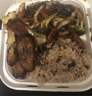 Veggie Stir Fry  at Coconutz Fusion Cafe in Miramar