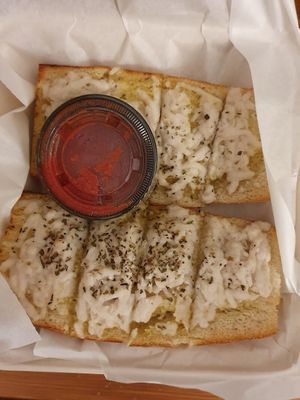 Vegan cheesy garlic bread at Bizza in San Francisco