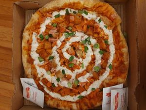 Vegan Buffalo Chicken Pizza at Bizza in San Francisco