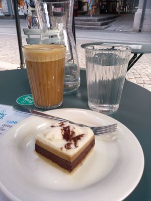 Tiramisú cake and oatmilk latte at Truefood Cafe in Lund