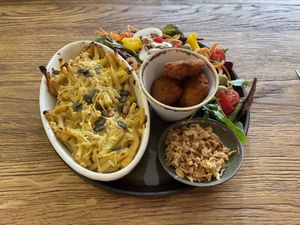   at Froindlichst - Daimlerstr in Hamburg