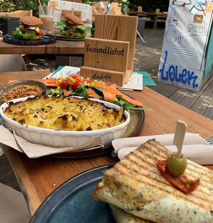   at Froindlichst - Daimlerstr in Hamburg