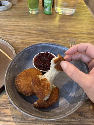   at Froindlichst - Daimlerstr in Hamburg