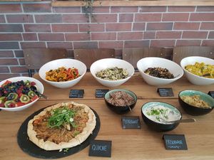 Herzhafte Brunchecke at Froindlichst - Daimlerstr in Hamburg