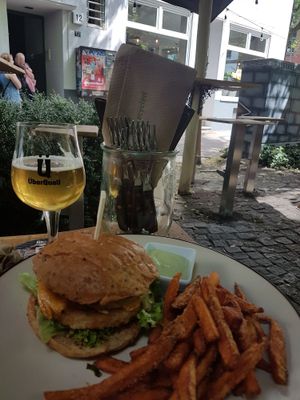 Waikiki Burger at Froindlichst - Daimlerstr in Hamburg