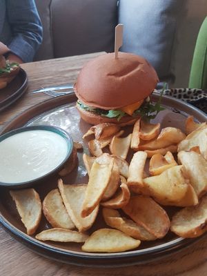 Barbie Kuh Burger at Froindlichst - Daimlerstr in Hamburg