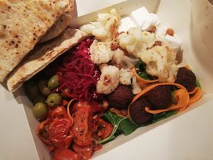 Mezze - Teller/Box at Froindlichst - Daimlerstr in Hamburg