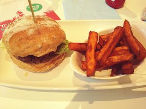 Vegan Burger and Sweet Potato Fries at Trebah Garden in Falmouth