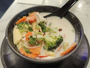 Coconut tom yum soup at Bangkok Jam - Marina Square in Central Singapore