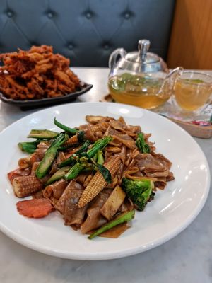 Vegan Stir-Fried Kway Teow at Bangkok Jam - Marina Square in Central Singapore