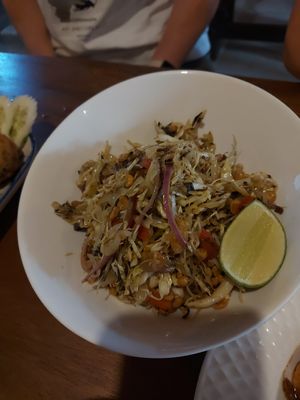 Tealeaf salad at The Swan Burmese Cuisine in Chiang Mai