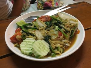 Fried yellow noodle at LaungXaiKham Restaurant in Vang Vieng