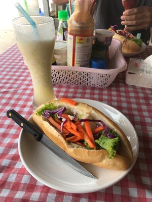 Vegetable baguette & pineapple shake at LaungXaiKham Restaurant in Vang Vieng