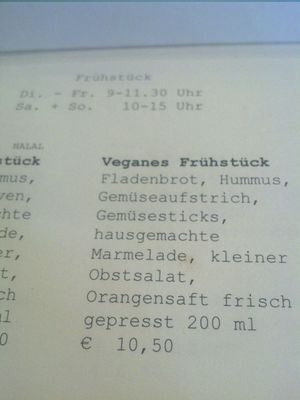 Breakfast at Aniis in Frankfurt