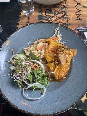 spicy oyster mushrooms with noodles and greens  at Kimmade - Food Village in Utrecht