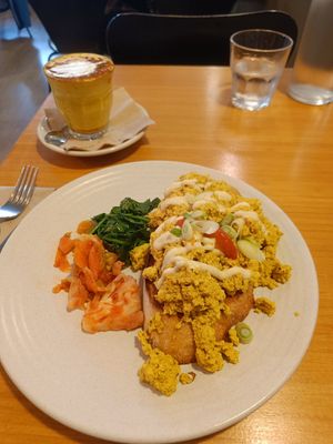 Tofu scrambled, kimchi, kale at The Cozy Corner in Taupo