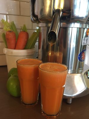 Fresh juice & smoothies made from scratch at The Cozy Corner in Taupo