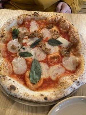 Margarita pizza at Purezza Camden in London