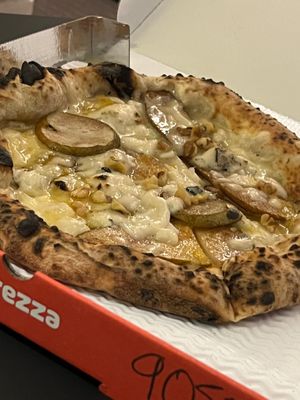 Stunning pizza, vegan, blue cheese with pear and chilli oil. Absolutely amazing! at Purezza Camden in London