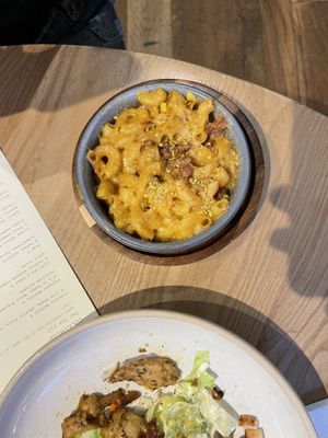macaroni cheese  at Purezza Camden in London
