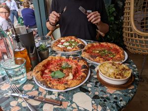 3 small plates and a Mac n cheese! at Purezza Camden in London
