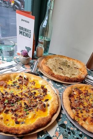Garlic sourdough + Carbonara pizza at Purezza Camden in London