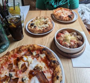 Amazing food 🤤🤤 #Veganuary at Purezza Camden in London