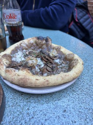 Black Truffle Pizzaa #Veganuary at Purezza Camden in London