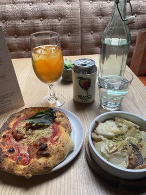 £15 Lunch Set Menu (7’ pizza, small plate and drink)   at Purezza Camden in London